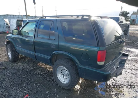 2002 Chevrolet Blazer Ls from USA, damaged, VIN 1GNDT13W82K166294